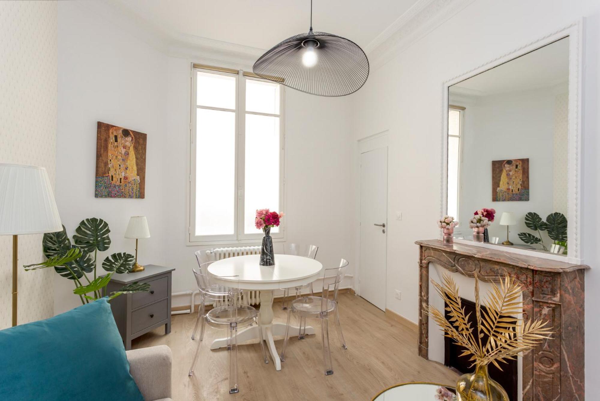 Cozy Apartment - Champs Elysees - Wagram Paris Dış mekan fotoğraf